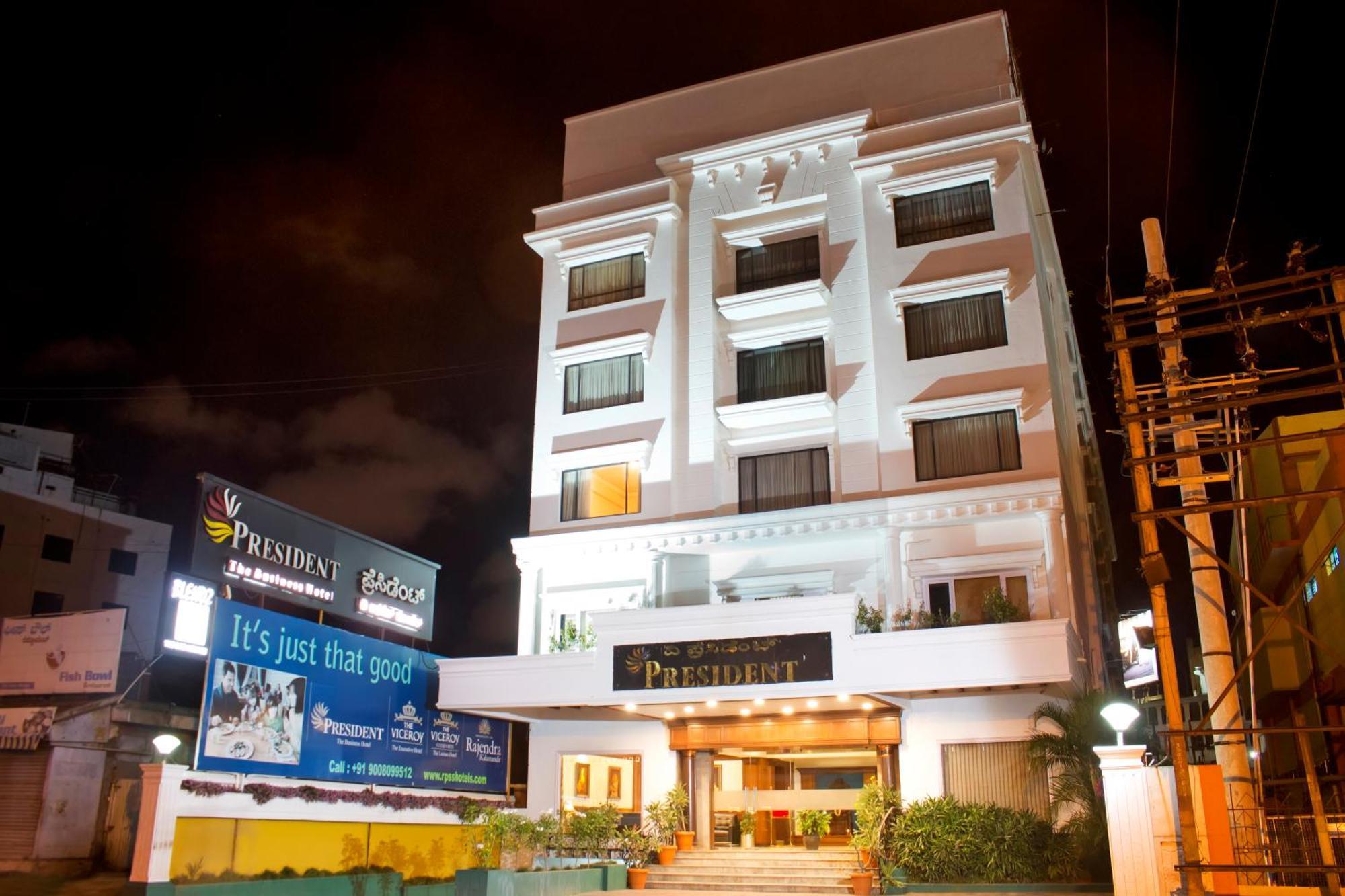 President Hotel Mysore Eksteriør bilde