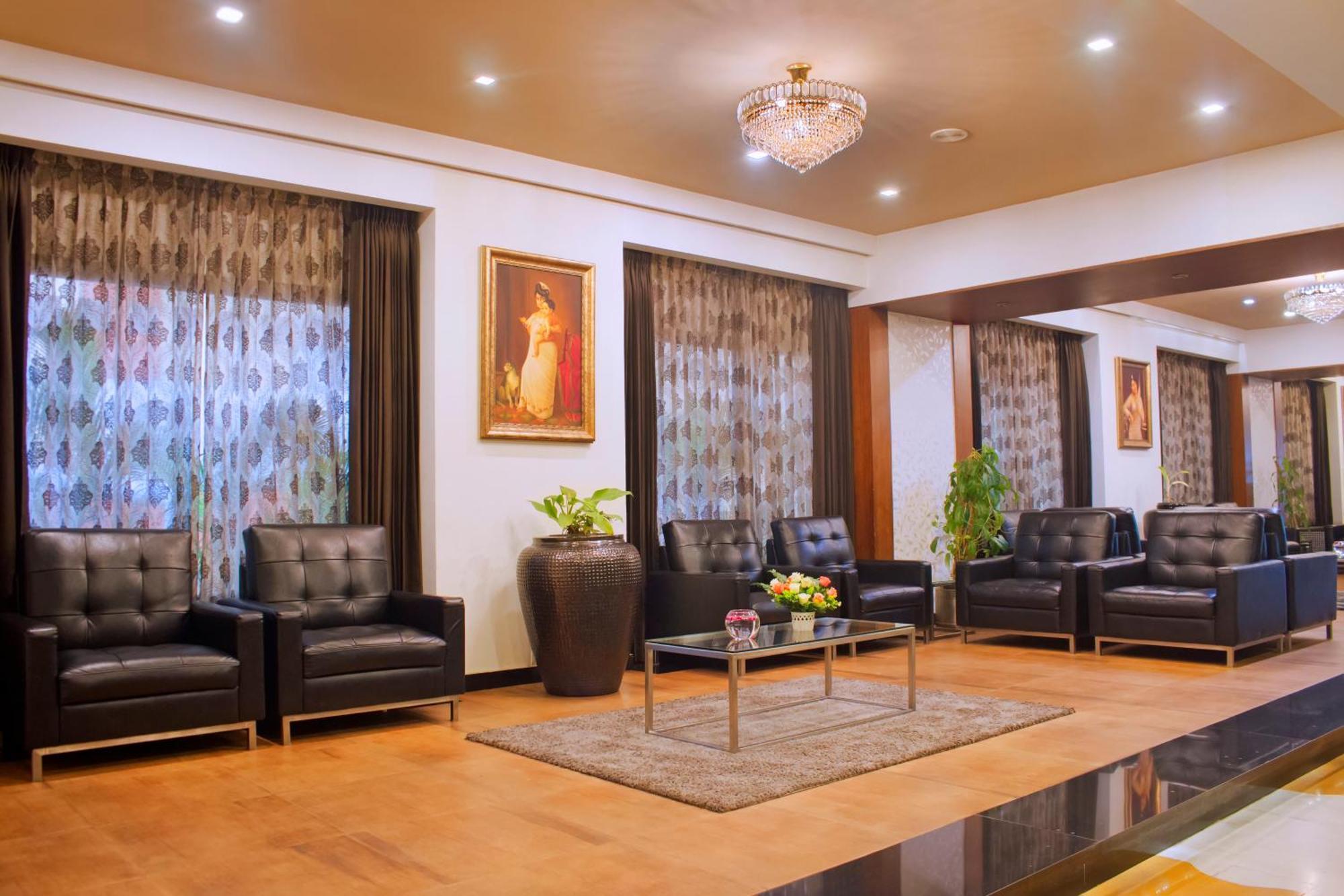 President Hotel Mysore Eksteriør bilde