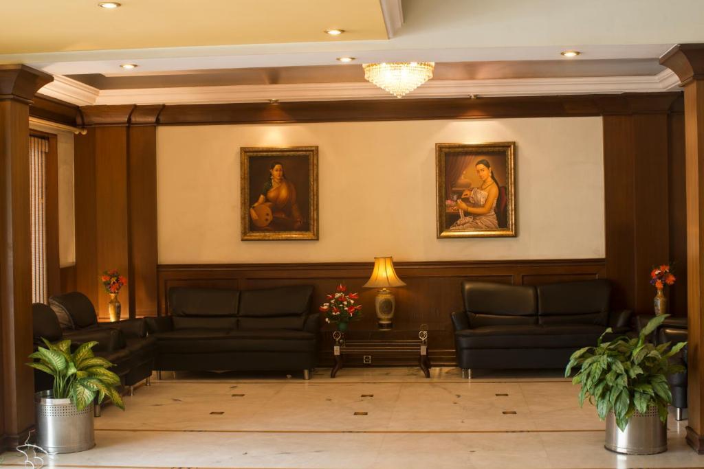 President Hotel Mysore Eksteriør bilde